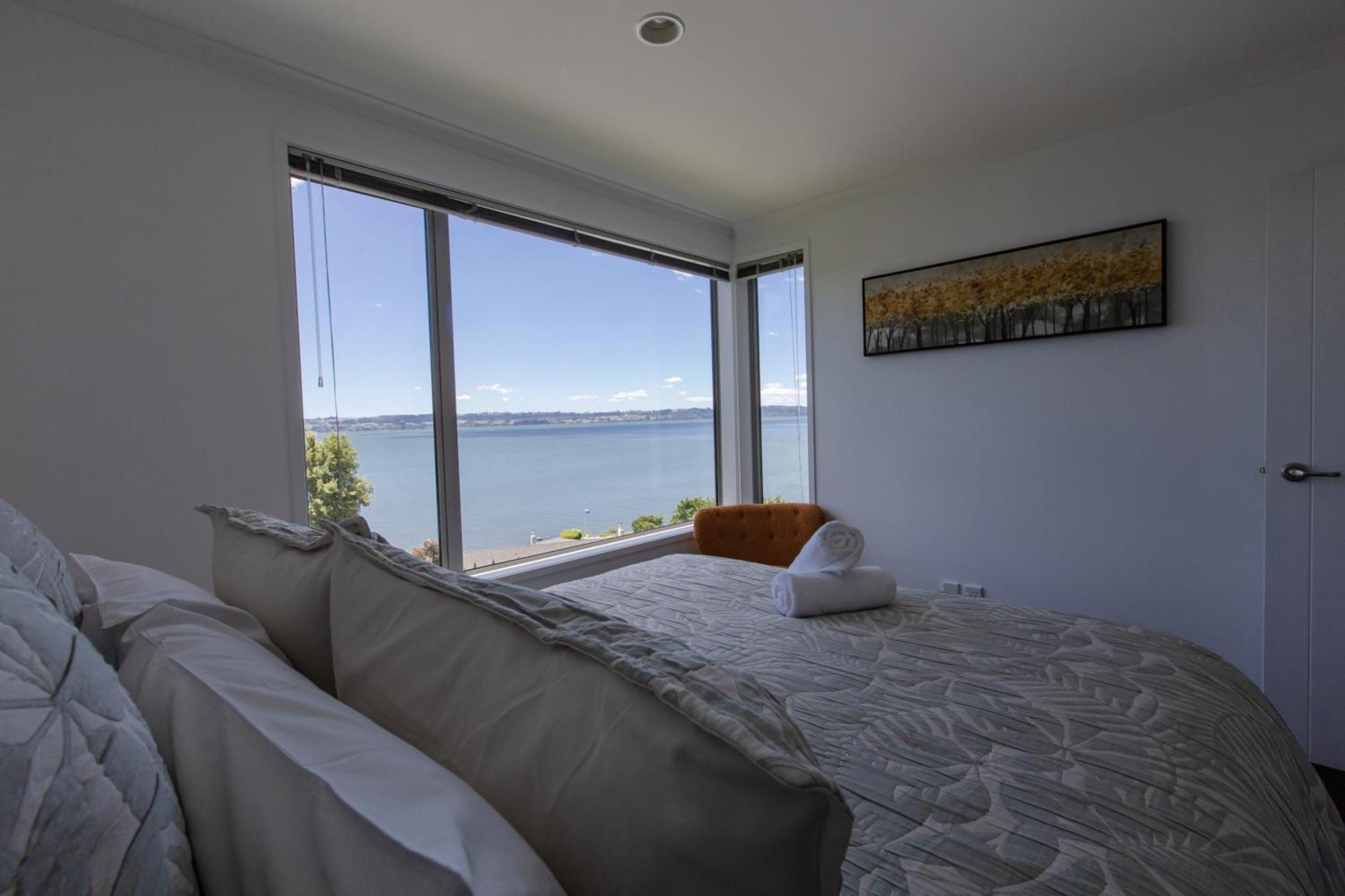 Rotorua Serenity Lakeview Retreat Buitenkant foto
