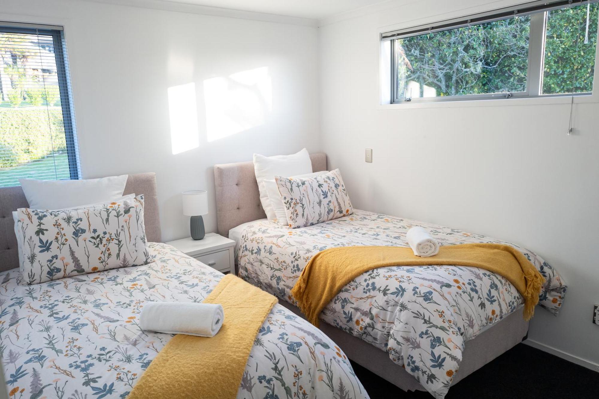 Rotorua Serenity Lakeview Retreat Buitenkant foto